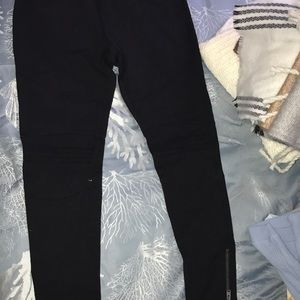 black express leggings with zipper